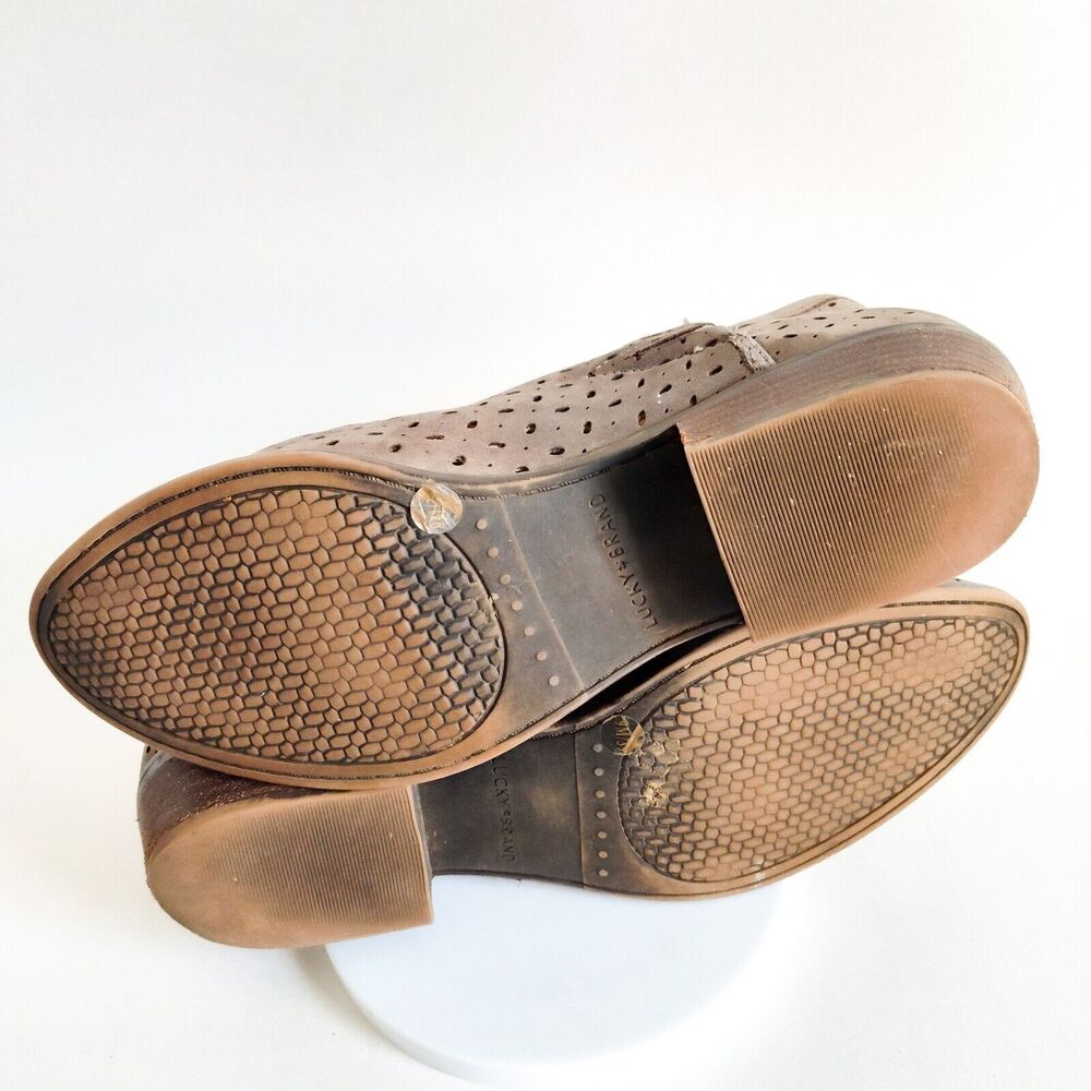 Lucky Brand Boho Greige Perforated Block Heel Ankle Boots Women's Size 9 / 39 - Picture 7 of 8
